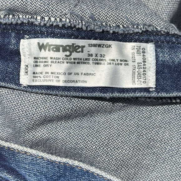 Wrangler Cowboy Cut NEW 13MWZ Original Fit Jeans Rigid Rodeo Men's Size 38X32 - Picture 9 of 11